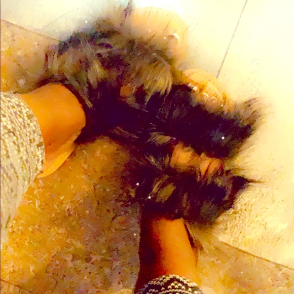 Custom Fur Slides 🎀 - Picture 1 of 8